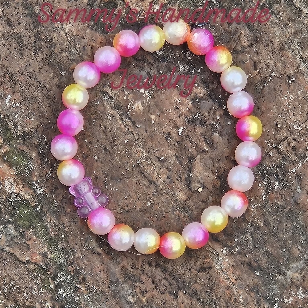 🧡 Gummy Bear Bracelet